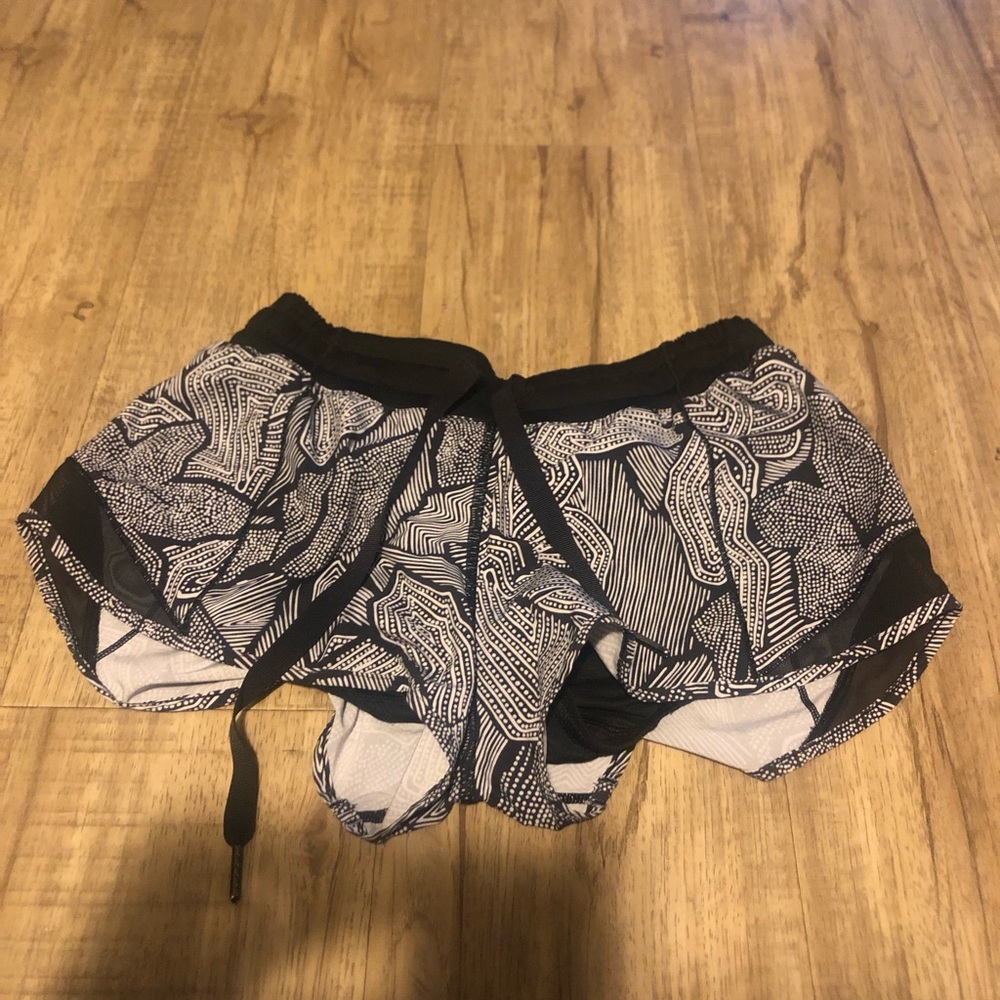 Lululemon Athletica Black and White Geometric Athletic Shorts